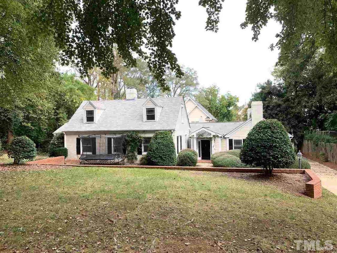 Primary Photo - 2610 Dover Rd