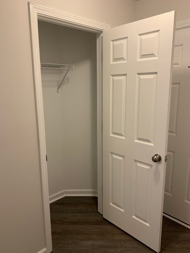 Building Photo - *Pre-Leasing* | Four Bedroom | Two Bath Ho...