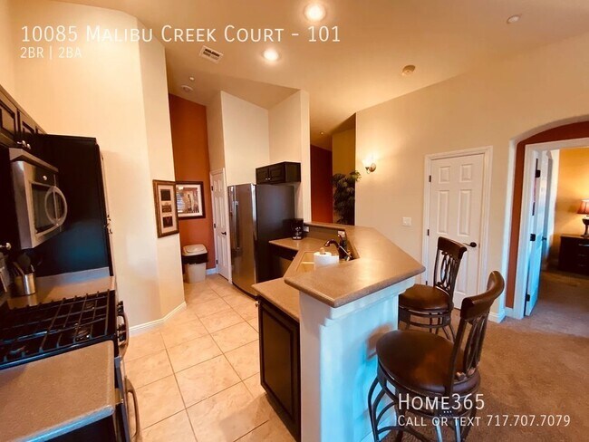 Foto del edificio - Great location!! Beautiful 2 bed 2 bath to...