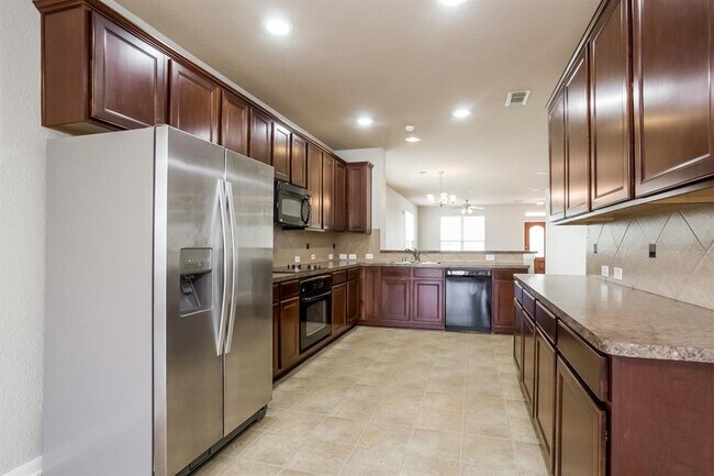 Building Photo - 17230 Marquette Point Ln