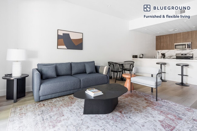 Building Photo - 3406 El Camino Real