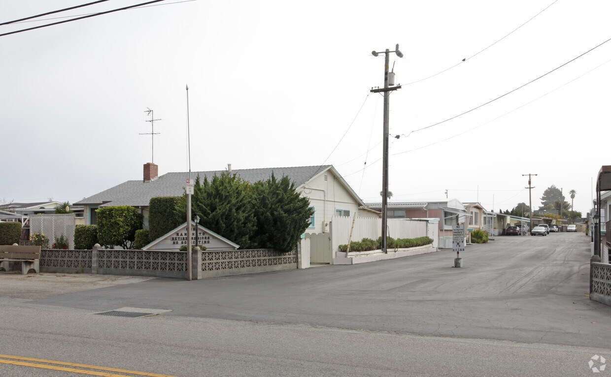 Building Photo - Ranchito Mobile Home Park