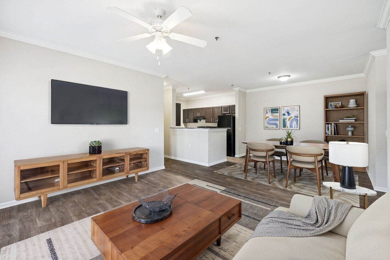 Summit - 3 habitaciones / 2 baños - 1,330 pies cuadrados - Ashton Creek Farms