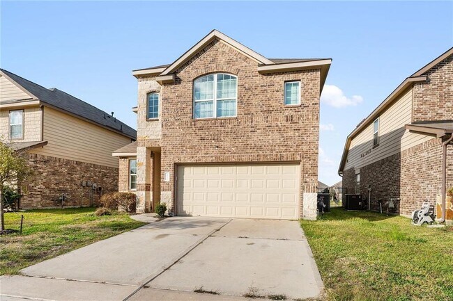 Building Photo - 24826 Puccini Pl