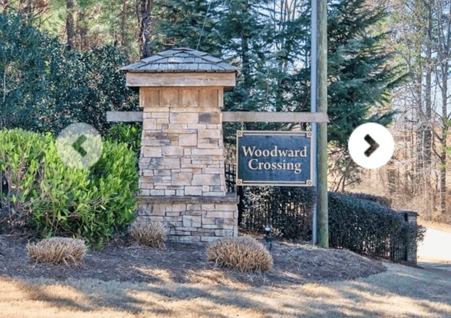 Photo - 3387 Greyhawk Crossing House