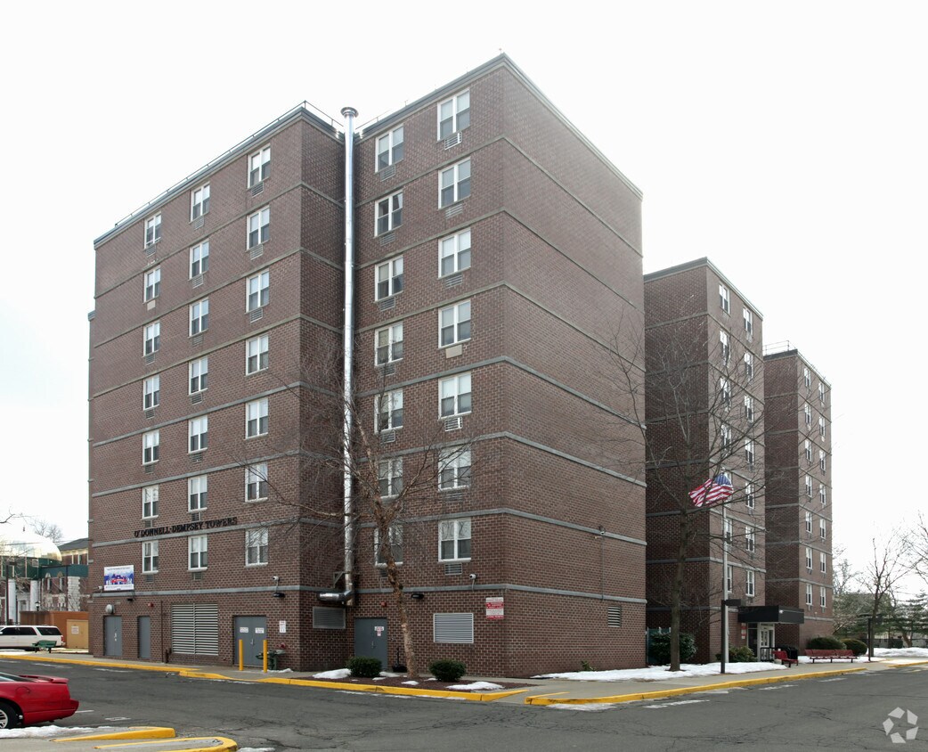 Foto principal - North Salem Terrace Apartments