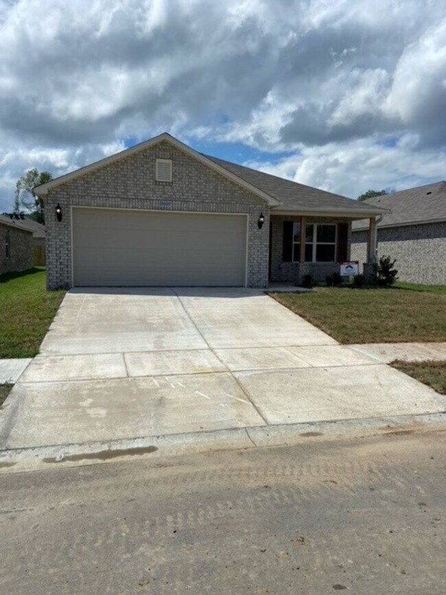 Foto del edificio - *NOW PRELEASING!*  NEW Three Bedroom | Two Bath Home Located in Maumelle
