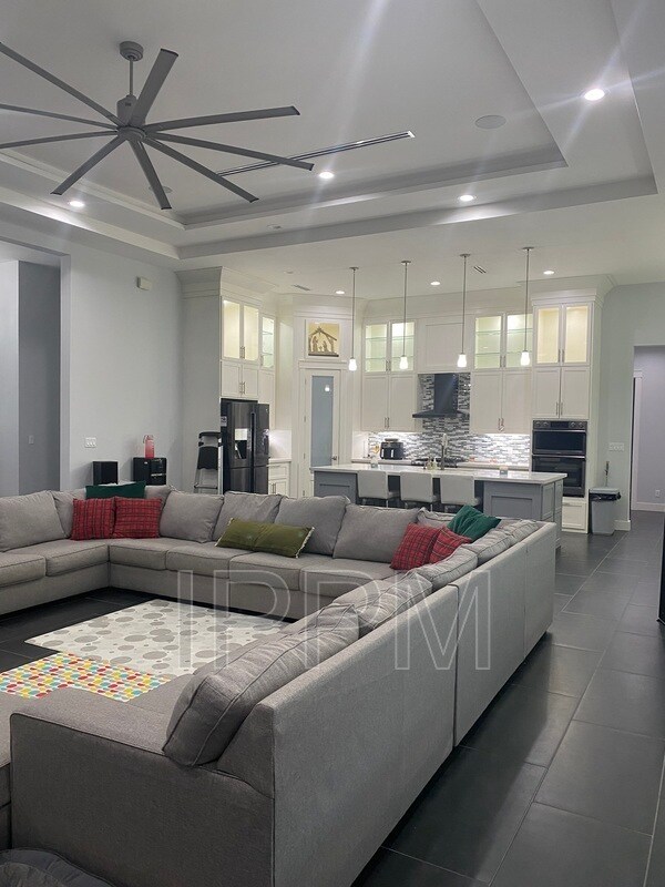 Foto del edificio - 14609 Johnston Ln