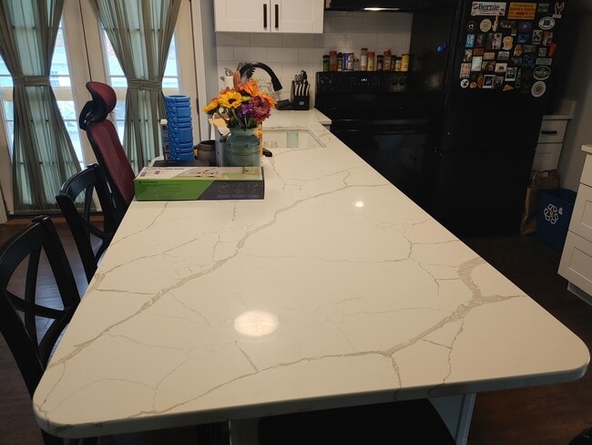viened quartz tops - 23 River St