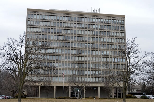 Dearborn Towers Condominum