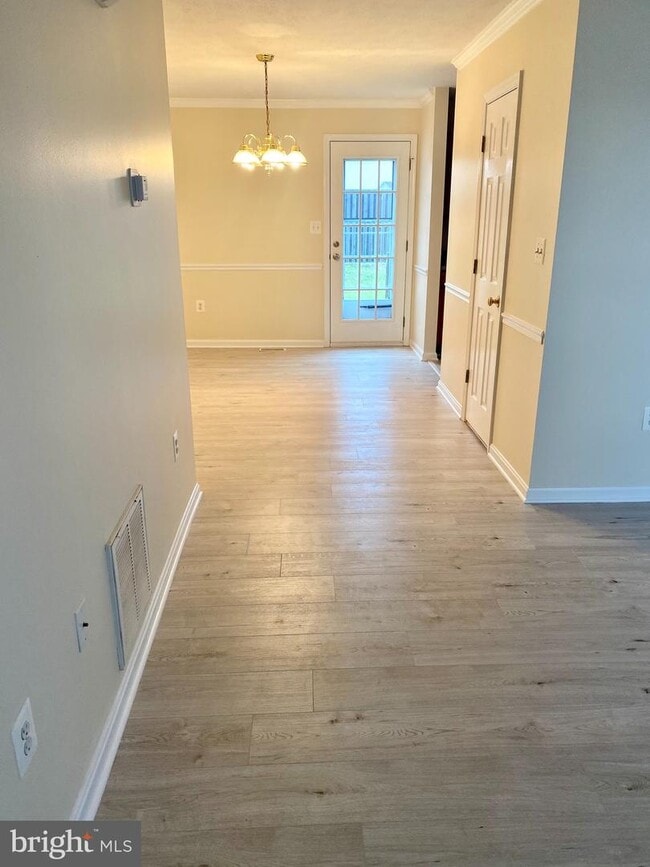 185 Equestrian Dr, Stephens City, VA 22655 Townhome Rentals in