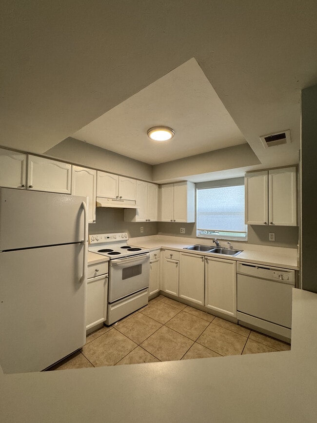 Foto del edificio - 28261 Pine Haven Way