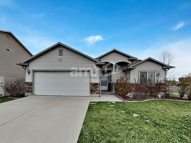 Building Photo - 171 Century Dr