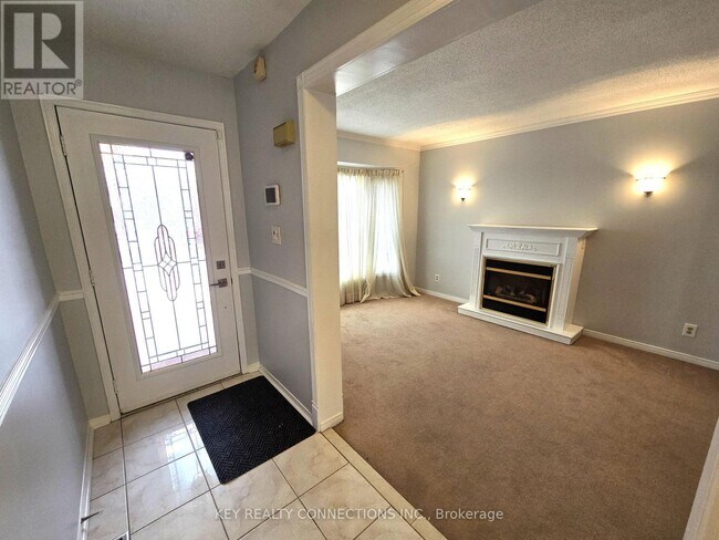 Building Photo - 2425 Headon Forest Dr