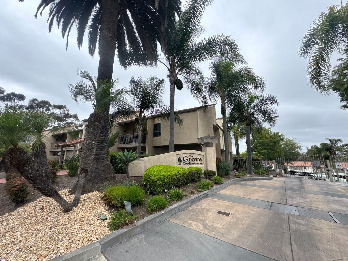 Foto principal - Great 1B/1BA Condo in Carlsbad!