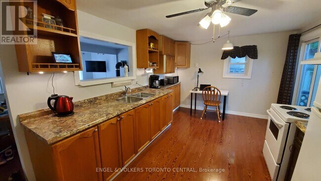 Photo du bâtiment - 55 47th St N