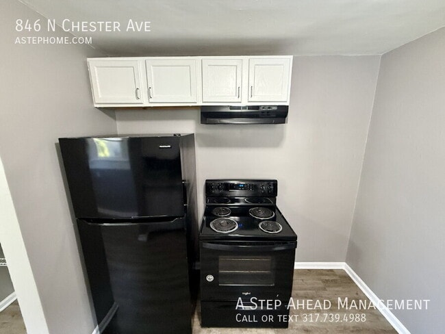 Building Photo - 846 N Chester Ave