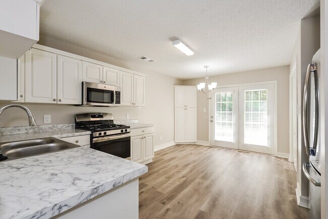 Building Photo - 519 Brookstone Way