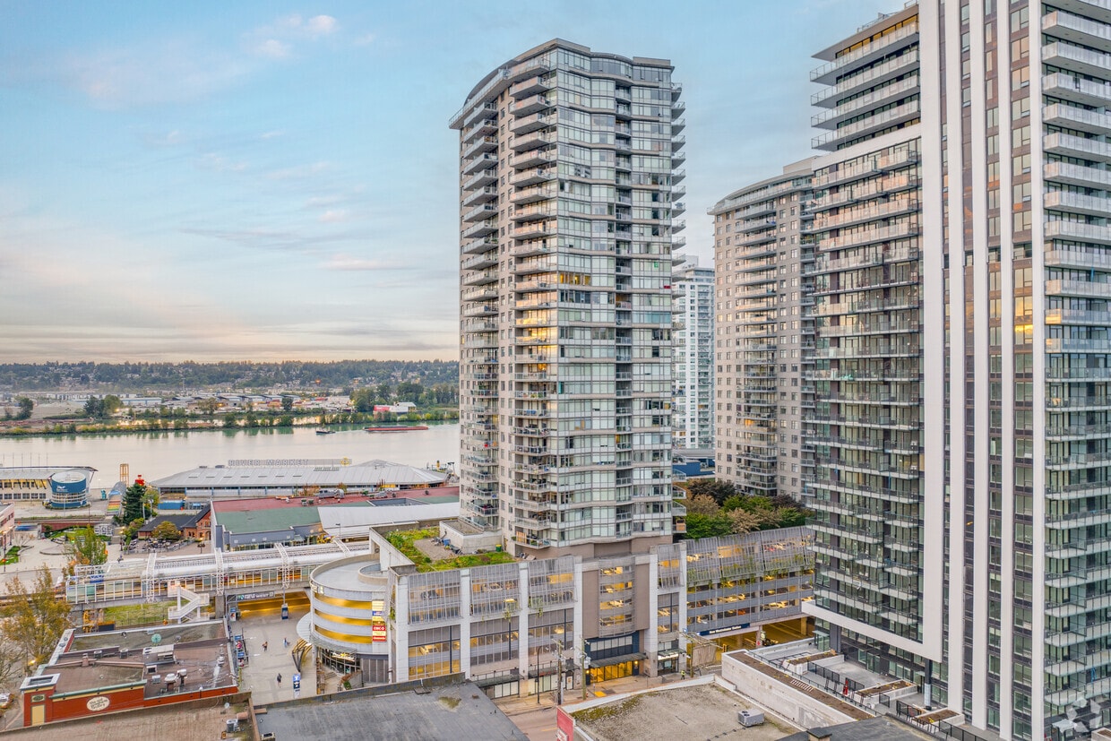 Marinus At Plaza 88 Apartments 888 Carnarvon St New Westminster, BC