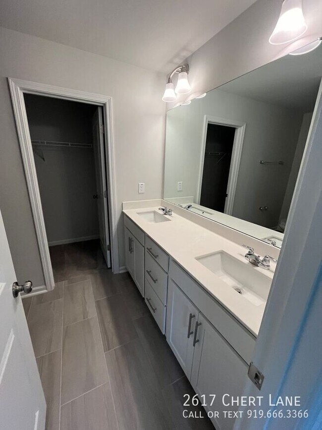 Building Photo - 2617 Chert Ln