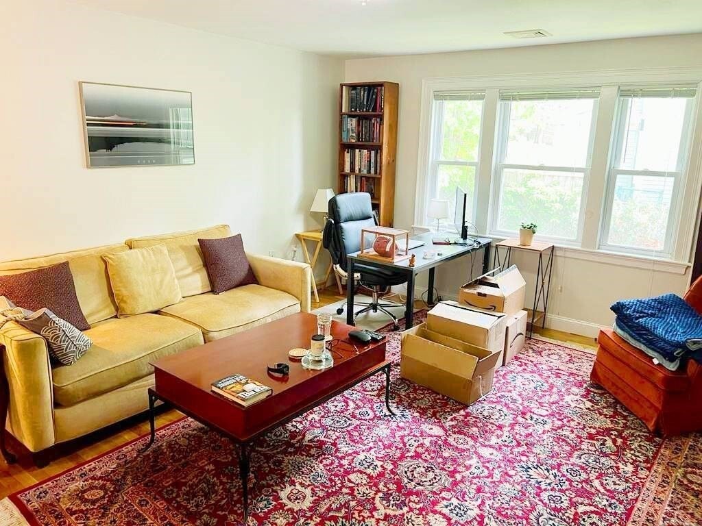Primary Photo - 217 Bellevue St