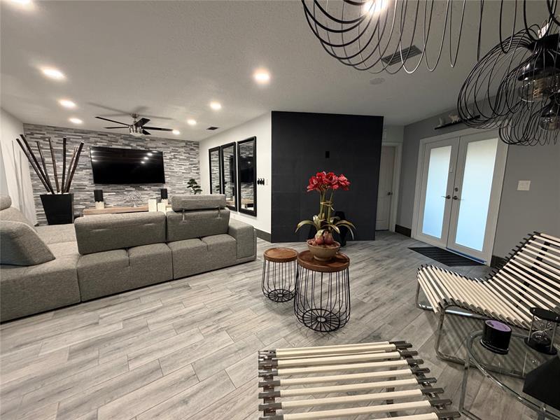 Foto principal - 11240 NW 43rd St