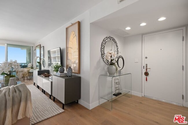 Foto del edificio - 201 Ocean Ave Ext