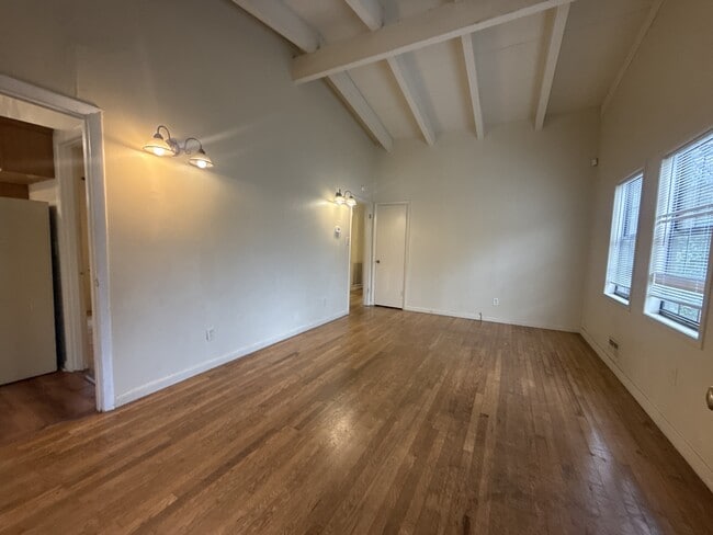 Photo - 1009 Hampton St NW House