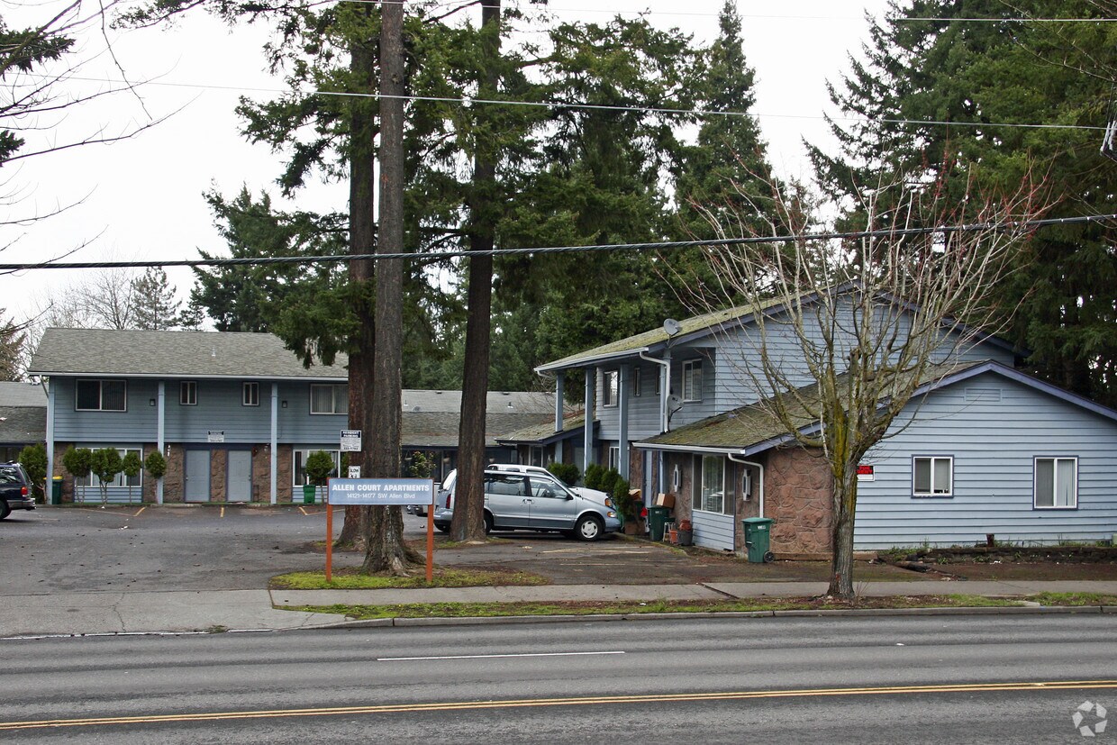 Building Photo - 14173 SW Allen Blvd