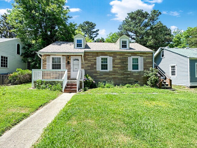Alzado frontal - 224 Virginia Ave