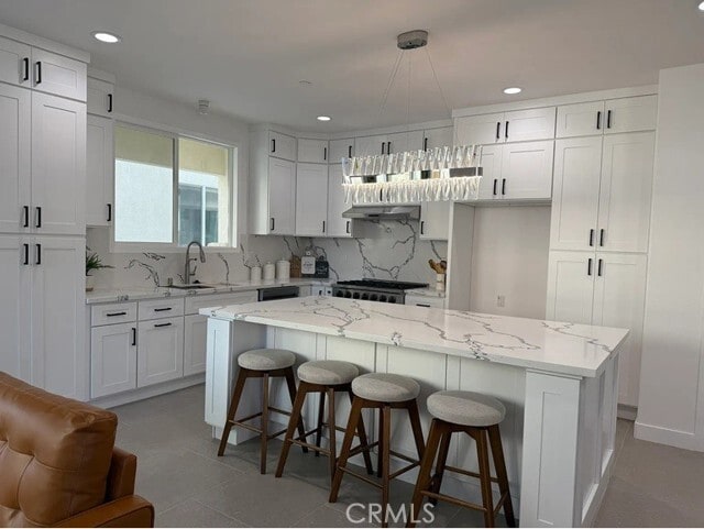 Building Photo - 8081 La Palma Dr