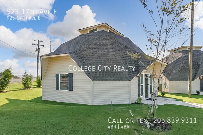 Photo - 923 17th Ave E House