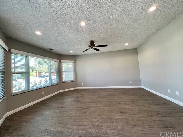 Building Photo - 24459 Madison St