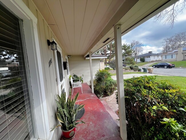 Building Photo - 1788 Camino Primavera