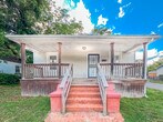 Foto principal - 1102 Custer St