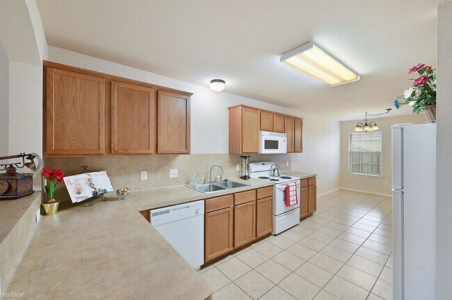 Foto del edificio - 3 br, 3 bath Duplex - 3552 Paloma Ridge Drive