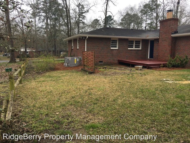 Building Photo - 4 br, 2 bath House - 618 Elliott Dr