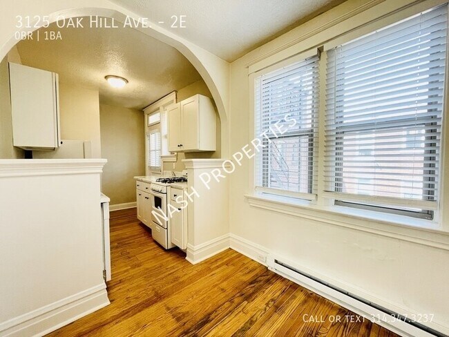 Foto del edificio - 3125 Oak Hill Ave