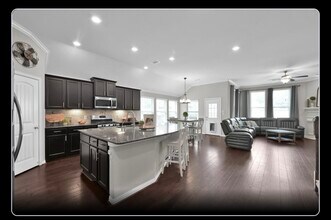 Building Photo - 138 Verismo Ct