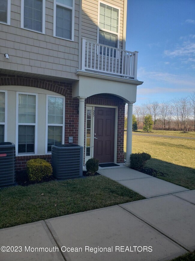 25 Kyle Dr, Tinton Falls, NJ 07712 Condo for Rent in Tinton Falls, NJ