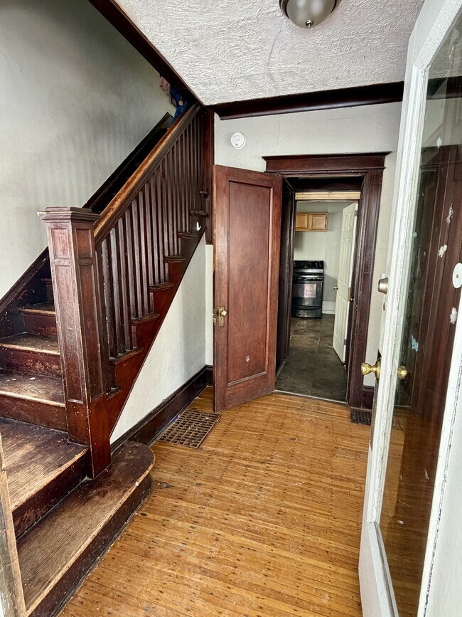 Foto del edificio - 175 Selye Terrace