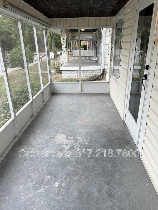Foto del edificio - 2461 S Delaware St