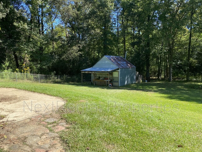 Photo - 2858 Fairhill Dr House