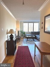 Building Photo - 5225 Pooks Hill Rd