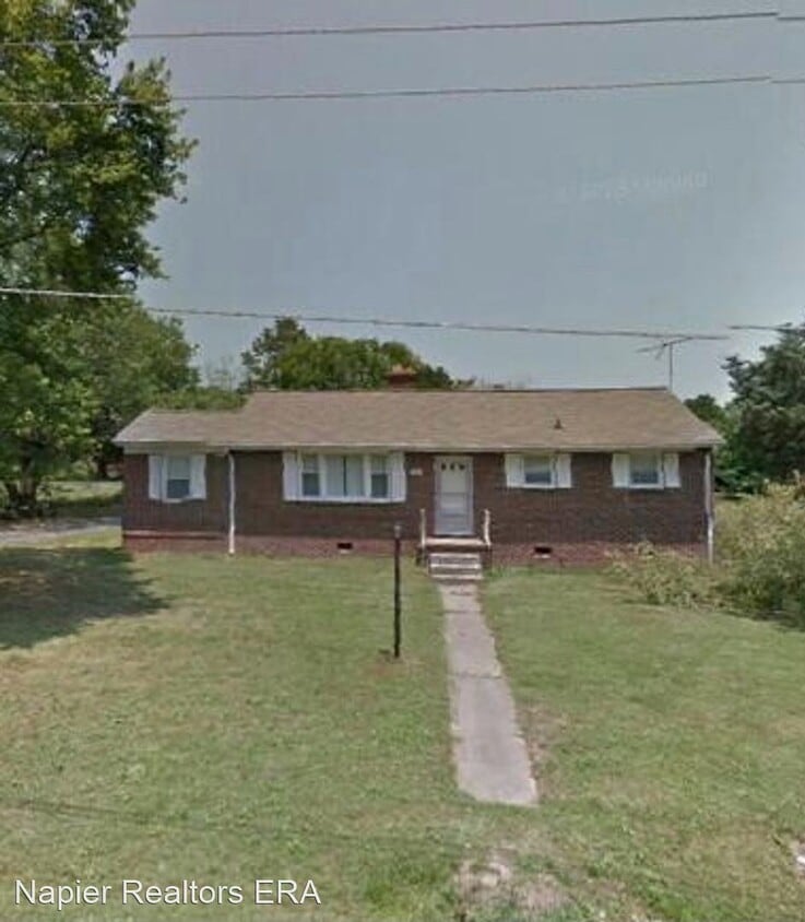 3 br, 1.5 bath House 5009 Meridian Avenue House for Rent in