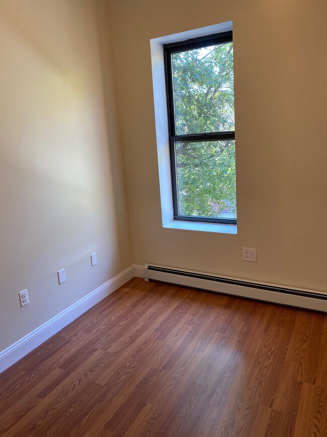 Foto del edificio - 253 E 28th St