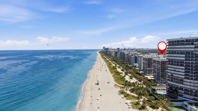 Foto del edificio - 9595 Collins Ave