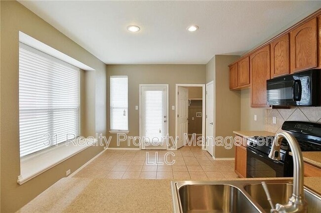 Photo - 9109 Nathaniel Dr House