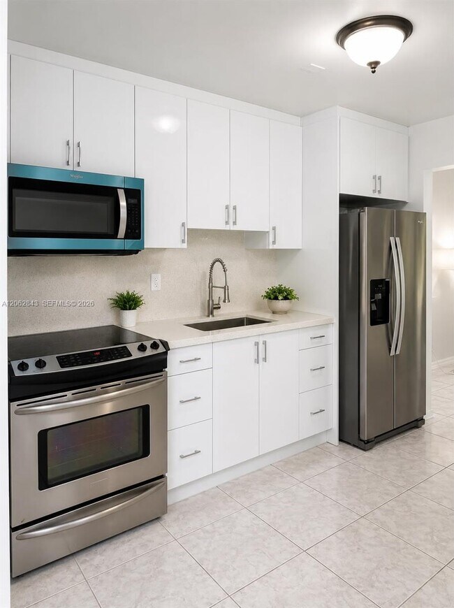 Foto del edificio - 415 SW 16th Ct