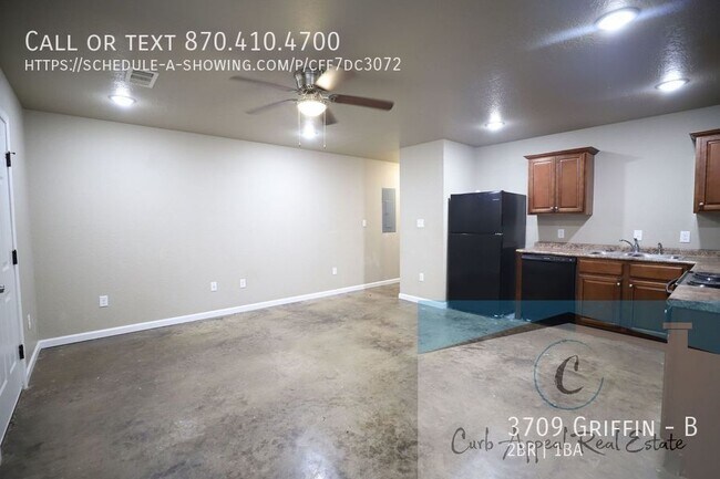 Building Photo - Beautiful, recently built 2-bed 1 bath dup...